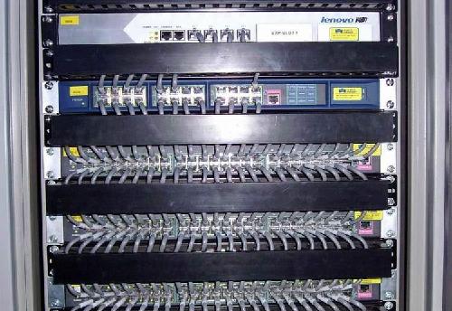 黄浦区人民广场IT外包网络维护服务:华旭国际大厦,来福士广场,网络系统管理与维护优化外包